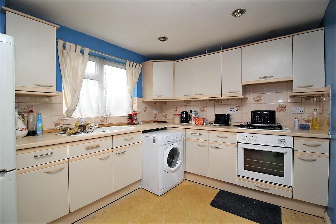 Kestrel Way, Southcote, Reading